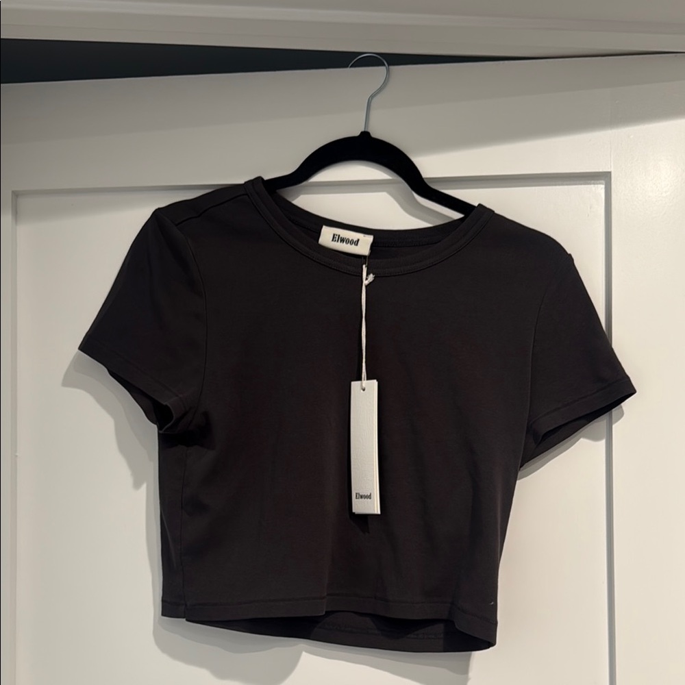NWT Elwood Women's Black Crop Top size XL